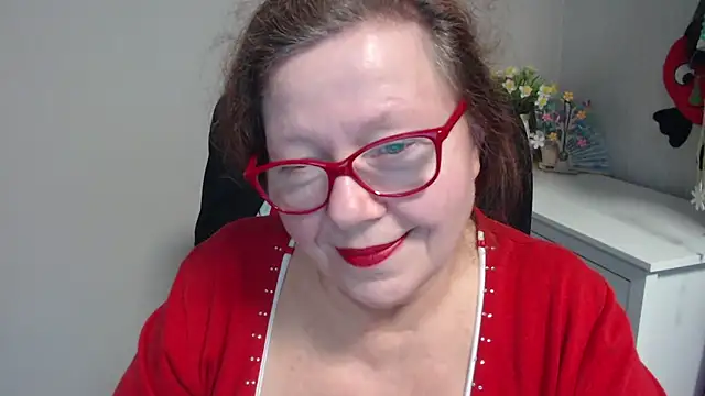 Adelewildx online show from 5, 2, 2025