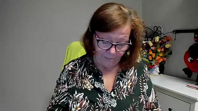 Adelewildx online show from 8, 7, 2026