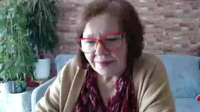 Adelewildx online show from 18, 4, 2026