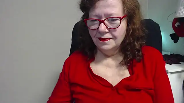 Adelewildx online show from 13, 3, 2025