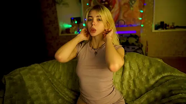 Allison Cuty online show from 13, 2, 2025