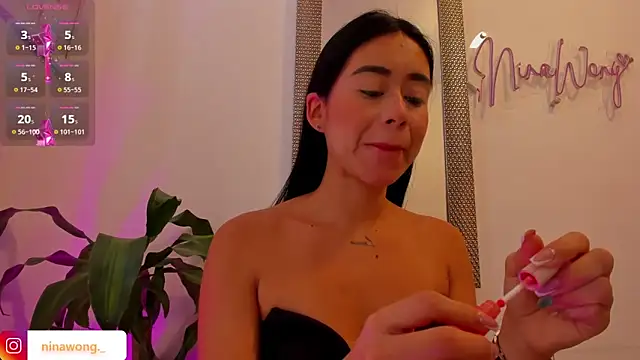 NinaWong online show from 13, 4, 2026