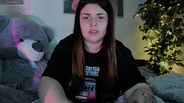 Snapshot of Eva_Shameless chatting on 8, 12, 2024 Eva Shameless online show from 8, 12, 2024