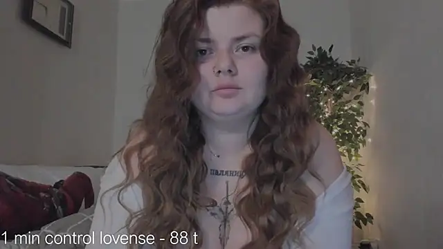 Snapshot of Eva_Shameless chatting on 17, 2, 2025 Eva Shameless online show from 17, 2, 2025