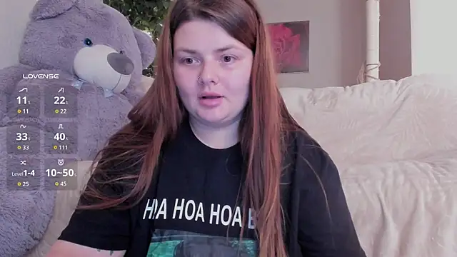 Snapshot of Eva_Shameless chatting on 4, 10, 2025 Eva Shameless online show from 4, 10, 2025