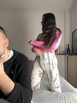 couplepenetration online show from 13, 2, 2025