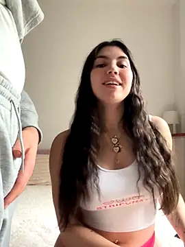 couplepenetration online show from 1, 11, 2025