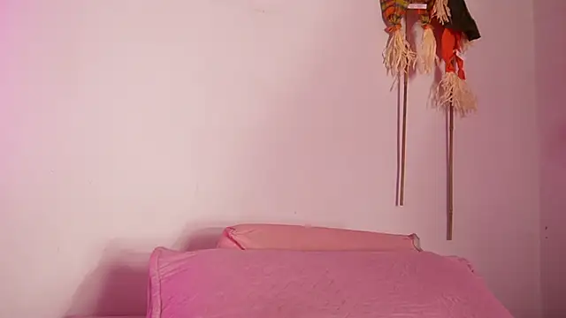 emyli sw  online show from 22, 10, 2025