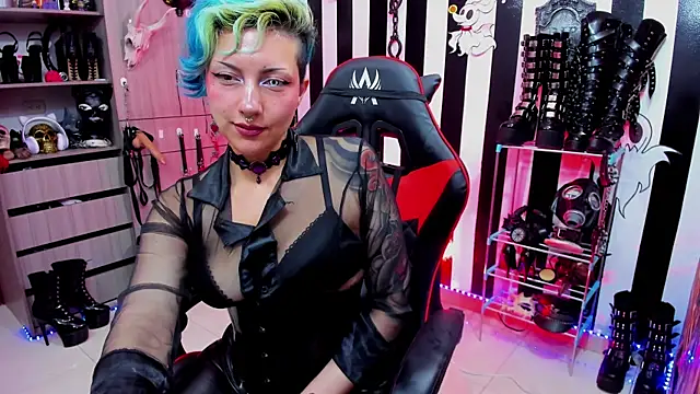 Mistress Yelena online show from 19, 2, 2025