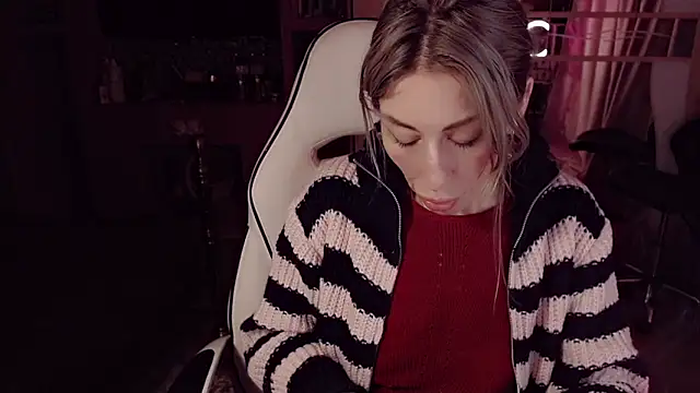 AnnieGOld  online show from 9, 3, 2026