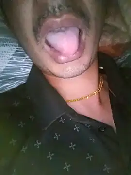 Snapshot of dreamtoungelick69 chatting on 18, 3, 2025 dreamtoungelick69 online show from 18, 3, 2025