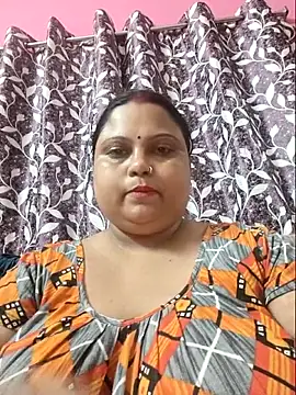 yourssoumi online show from 4, 10, 2025