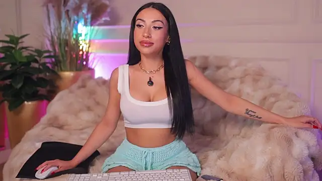 Snapshot of Anais_Bloom chatting on 21, 7, 2026 Anais Bloom online show from 21, 7, 2026