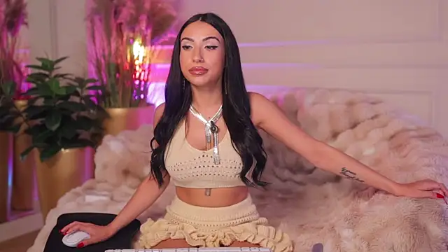 Snapshot of Anais_Bloom chatting on 23, 7, 2026 Anais Bloom online show from 23, 7, 2026