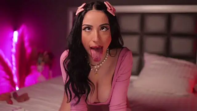 Anais Bloom online show from 11, 3, 2025