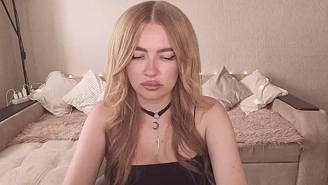 ViolettaLopez online show from 24, 7, 2026
