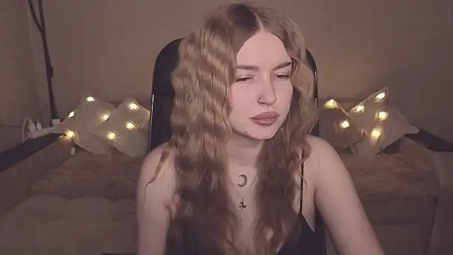 ViolettaLopez online show from 8, 1, 2026