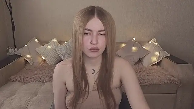 ViolettaLopez online show from 7, 11, 2025