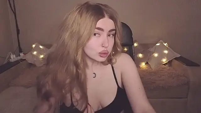 ViolettaLopez online show from 12, 1, 2026