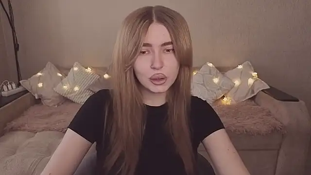 ViolettaLopez online show from 7, 4, 2026