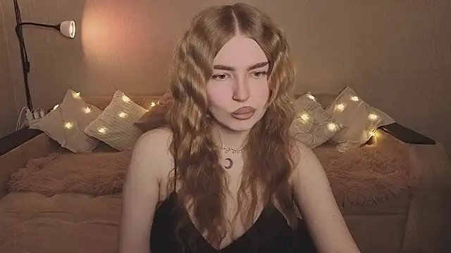 ViolettaLopez online show from 3, 3, 2026