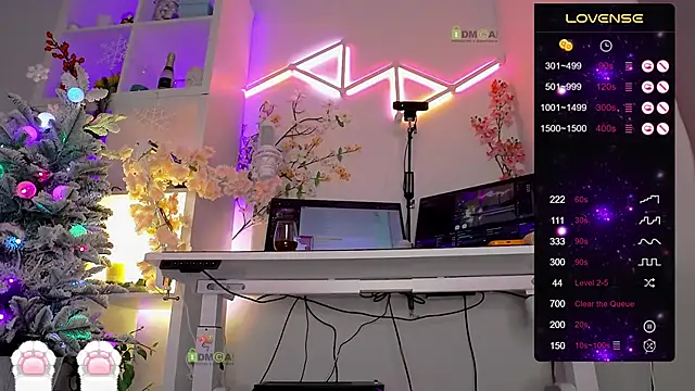 Elena-Marilyn online show from 22, 12, 2025