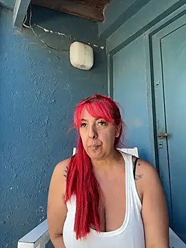 sofy alone online show from 5, 11, 2025