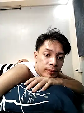 Snapshot of urpinoyasian chatting on 9, 11, 2025 urpinoyasian online show from 9, 11, 2025