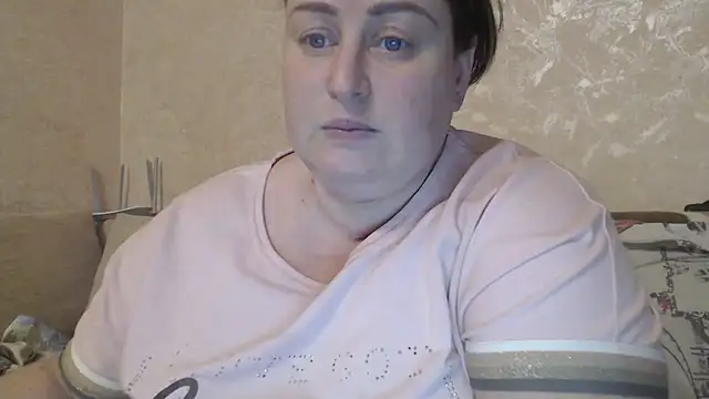Amy August online show from 8, 3, 2025