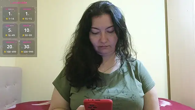 BBW MILF 4U online show from 9, 3, 2025