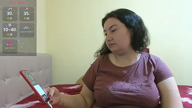 BBW MILF 4U online show from 10, 3, 2025