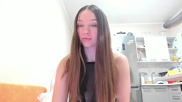 Naughty Molly online show from 4, 12, 2025