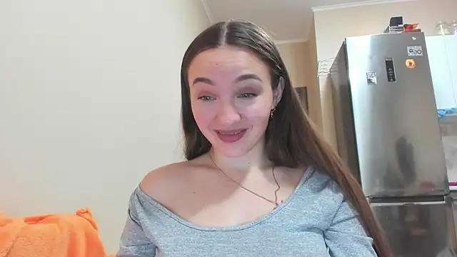 Snapshot of Naughty_Molly chatting on 2, 1, 2025 Naughty Molly online show from 2, 1, 2025