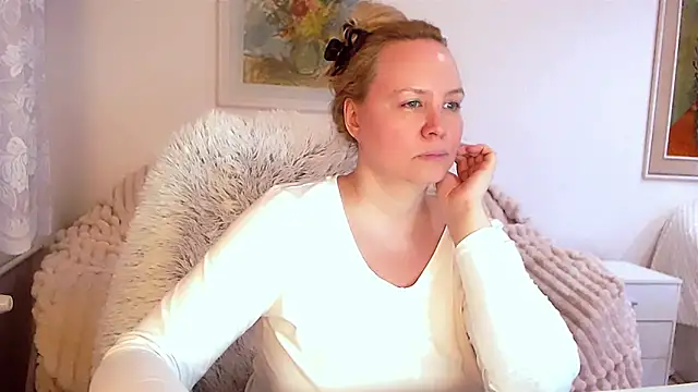 Sarah4you online show from 8, 3, 2025