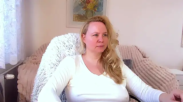 Sarah4you online show from 8, 3, 2025