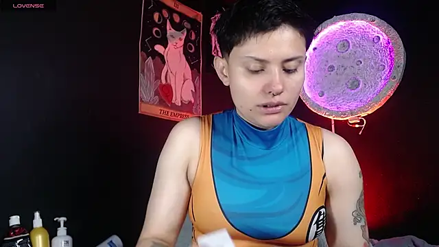 girl intense444 online show from 22, 4, 2026