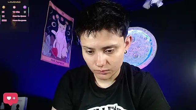 girl intense444 online show from 11, 2, 2026