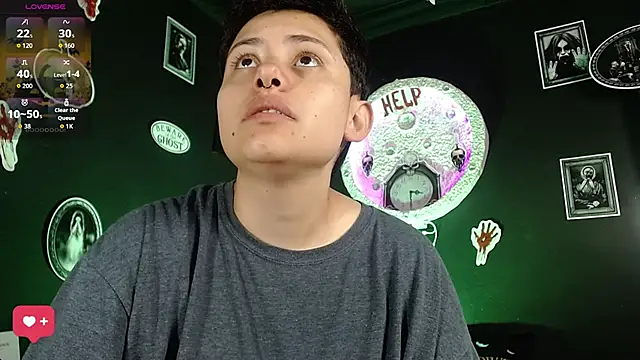 girl intense444 online show from 30, 10, 2025