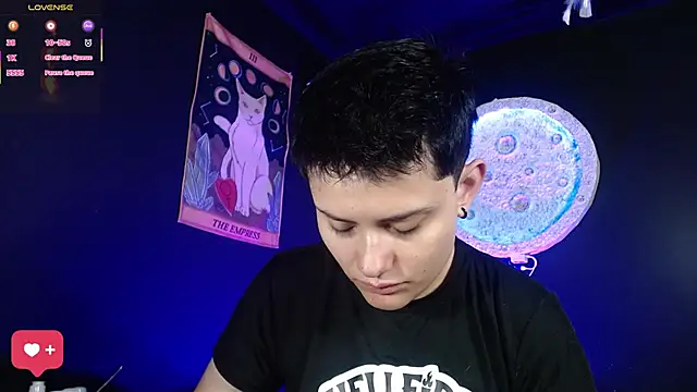 girl intense444 online show from 12, 2, 2026