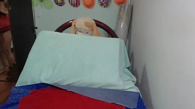 sexytitshot126 online show from 22, 4, 2026