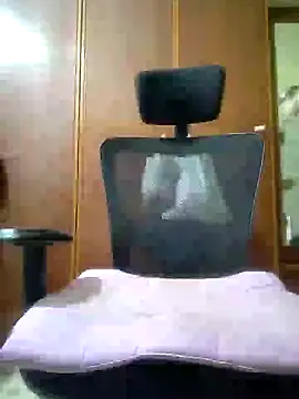 Snapshot of suny27sin chatting on 25, 1, 2025 suny27sin online show from 25, 1, 2025