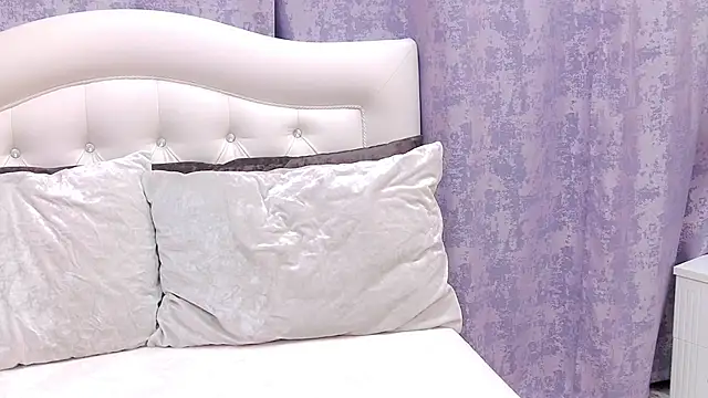 Asian legs online show from 7, 4, 2026