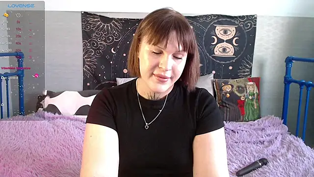 ivamayy online show from 15, 4, 2026