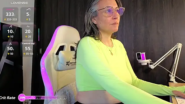 Snapshot of Katy_Randy chatting on 6, 11, 2025 Katy Randy online show from 6, 11, 2025