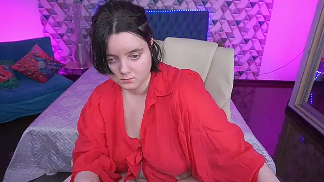 LittleShyy online show from 30, 5, 2026