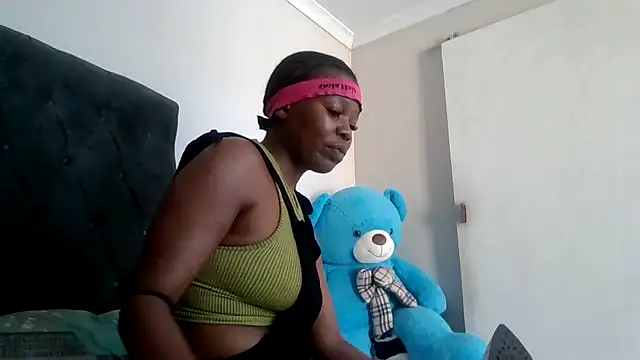 Snapshot of cherryontopy chatting on 6, 3, 2025 cherryontopy online show from 6, 3, 2025