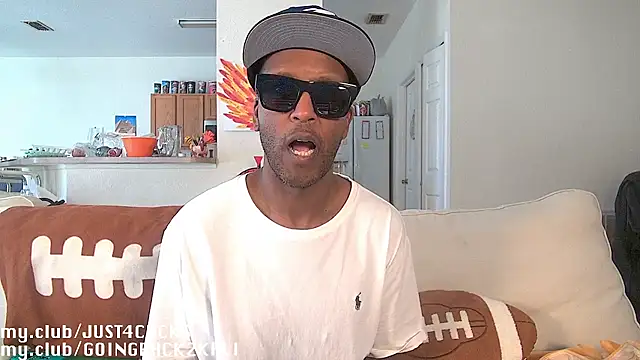 boomboomr00m online show from 28, 11, 2025