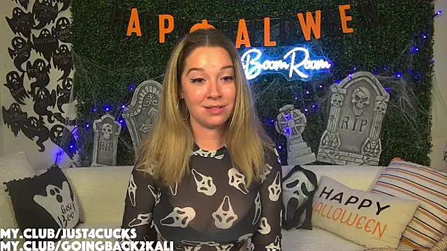 boomboomr00m online show from 29, 10, 2025