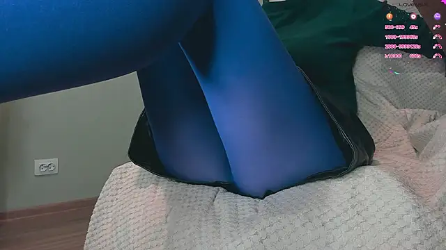 Snapshot of queen_carly chatting on 11, 2, 2026 queen carly online show from 11, 2, 2026