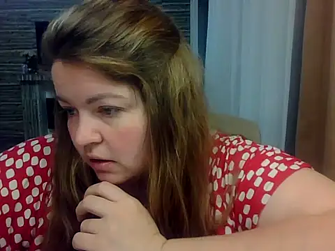 Snapshot of cute__cherry chatting on 10, 5, 2026 cute cherry online show from 10, 5, 2026